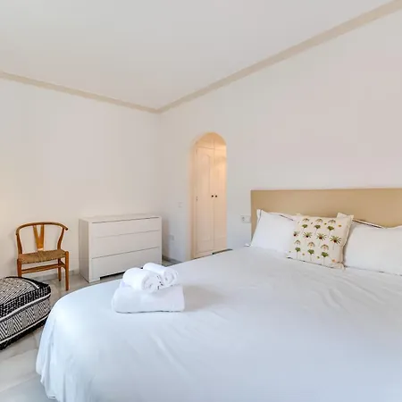 Daire Peaceful 4 Bdrm Andalusian W Sea Views *
