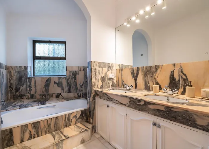 Apartmán Peaceful 4 Bdrm Andalusian W Sea Views