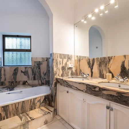 아파트 Peaceful 4 Bdrm Andalusian W Sea Views